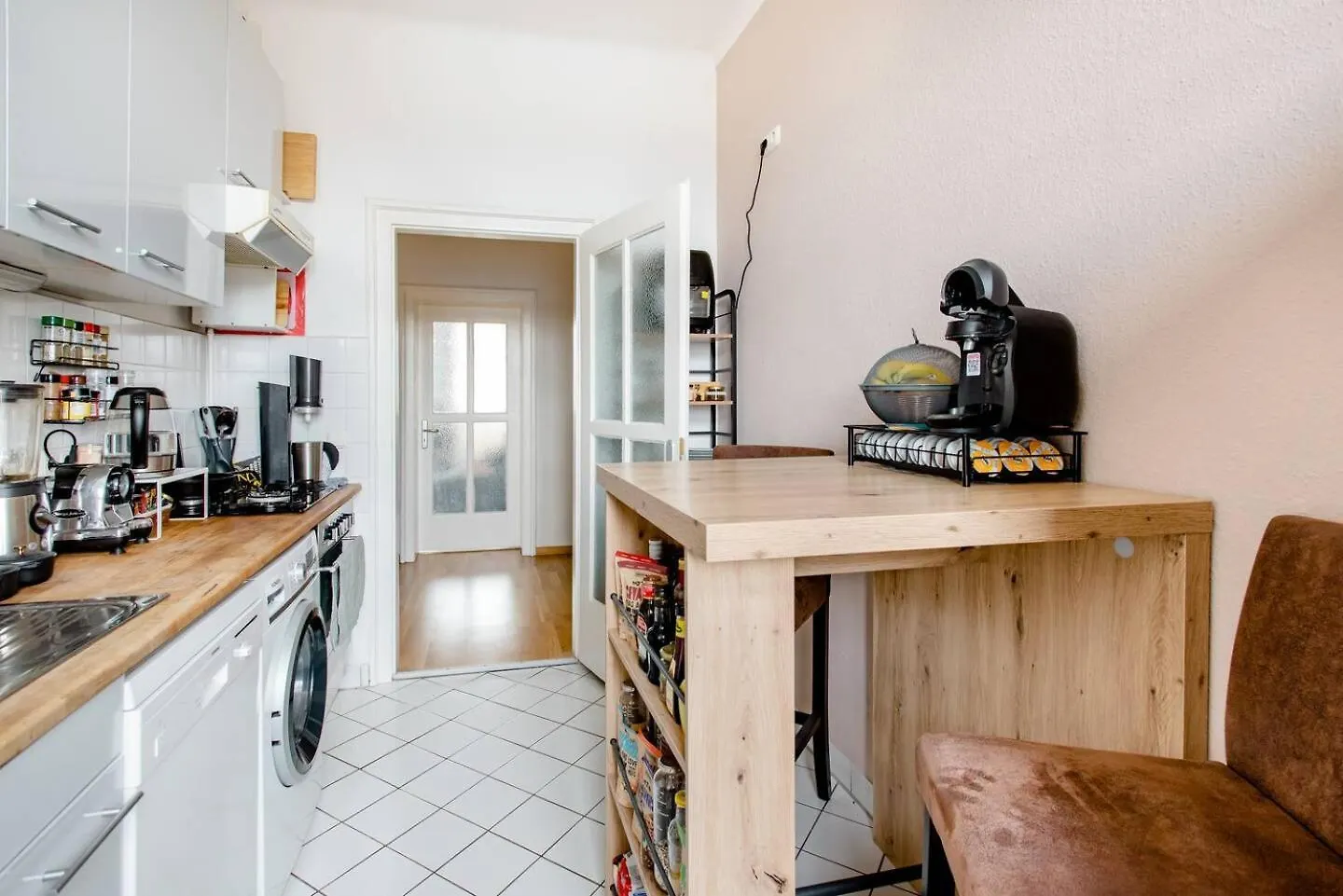 Zwei Charmante Privatzimmer Mit Wohnbereich In Zentraler Berliner Wohnung 0*, Berlin