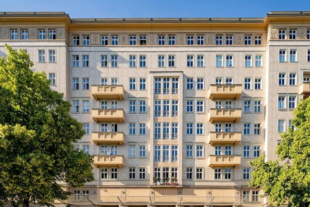 Zwei Charmante Privatzimmer Mit Wohnbereich In Zentraler Berliner Wohnung Berlin